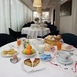 Mediterraneo بيزارو