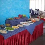 Mediterraneo فندق بيزارو