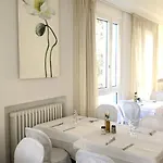 Mediterraneo 3* بيزارو