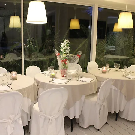 Mediterraneo 3* بيزارو