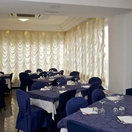 Mediterraneo فندق