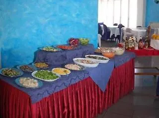 Mediterraneo فندق بيزارو