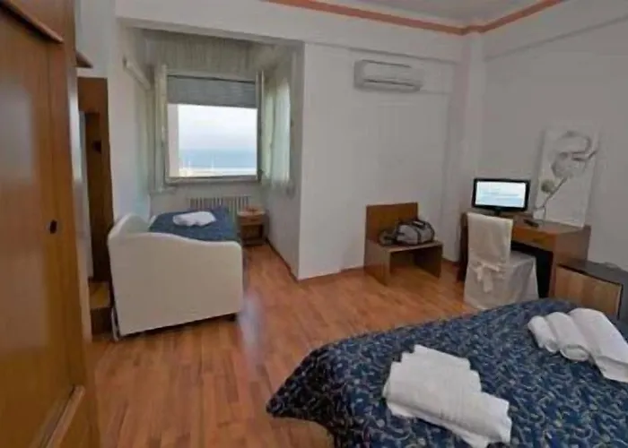 Mediterraneo Szálloda Pesaro