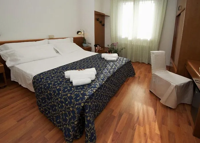 Mediterraneo Hotel 3*